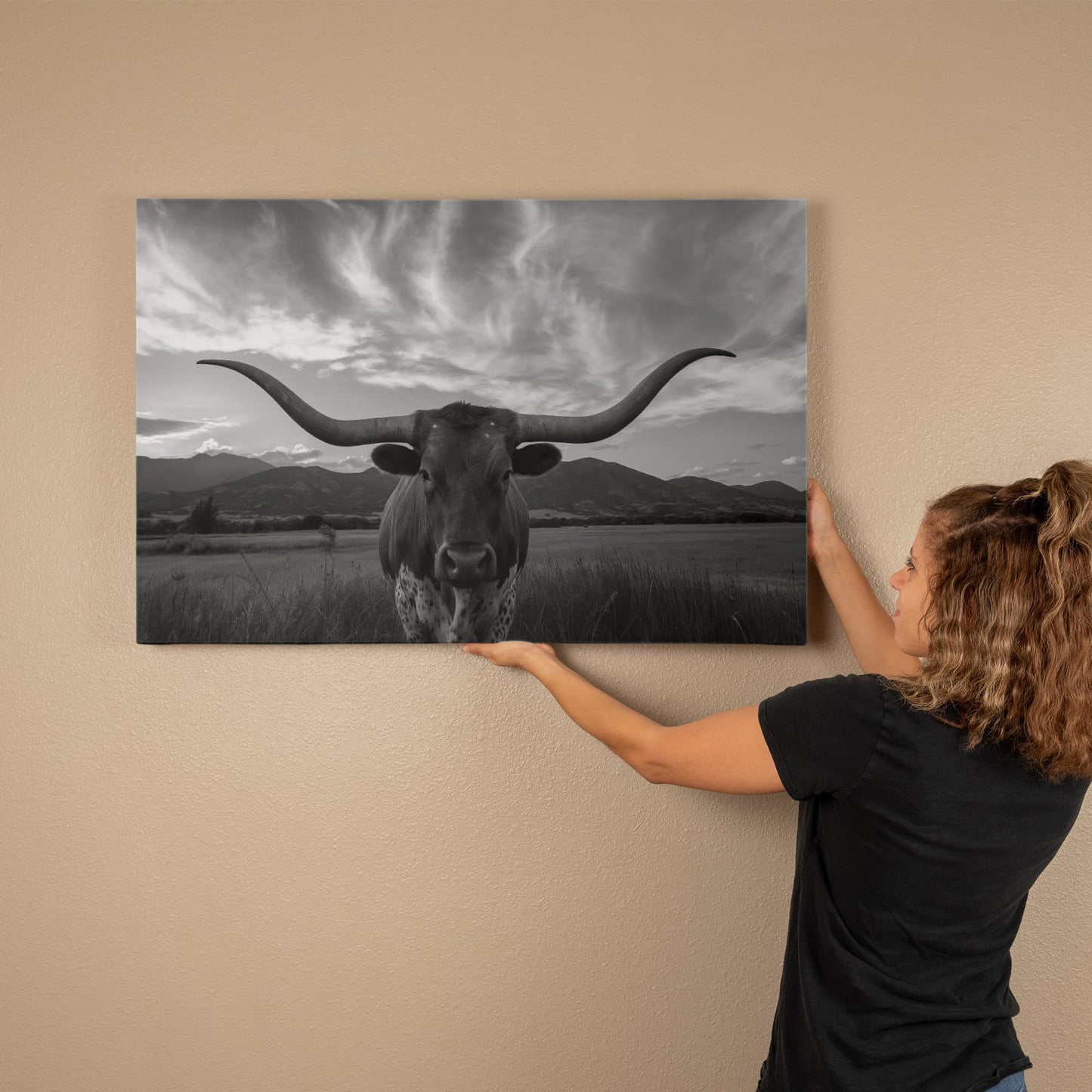 Texas Longhorn Canvas Wall Art – 16" x 20"